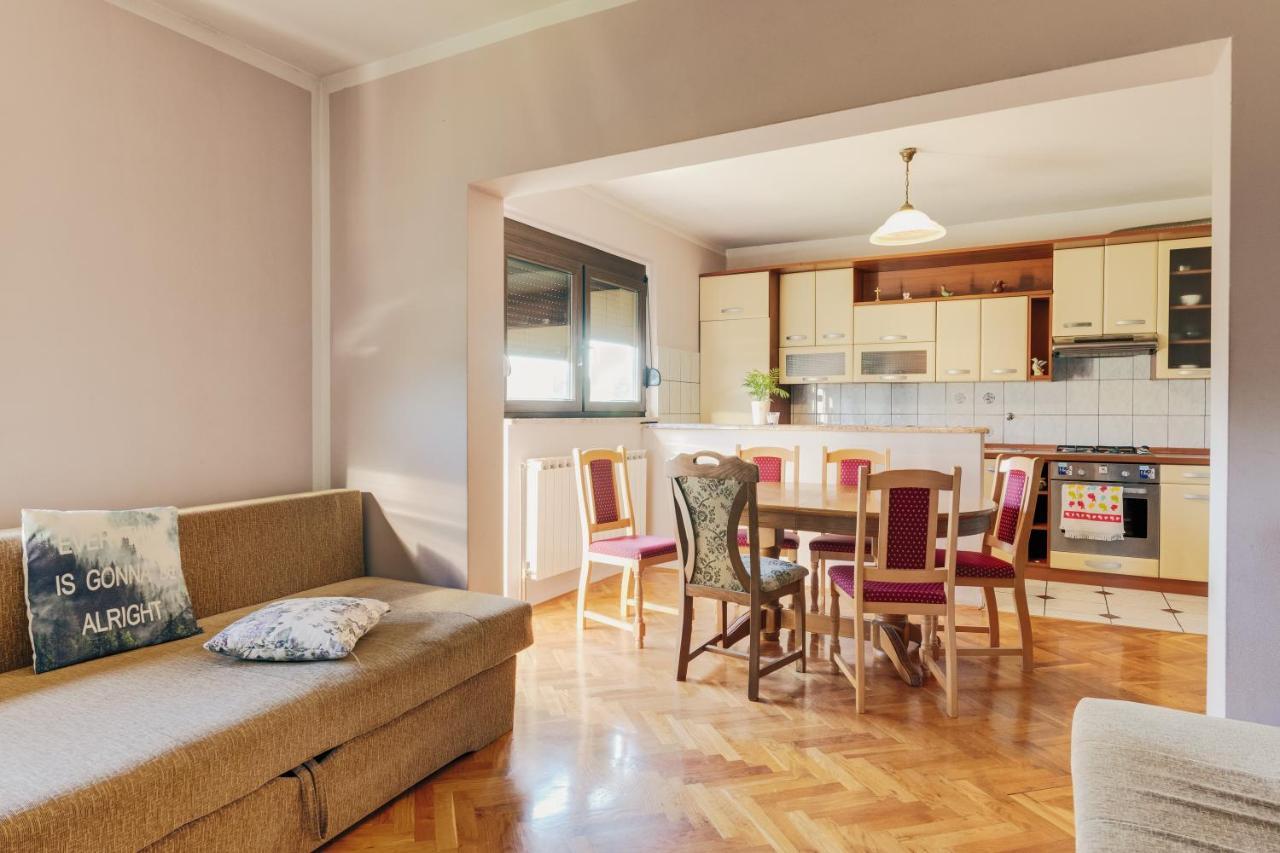 Apartments Lucija Slunj Ngoại thất bức ảnh