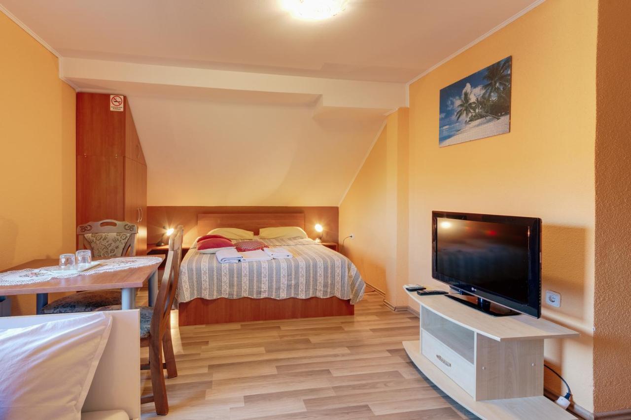 Apartments Lucija Slunj Ngoại thất bức ảnh